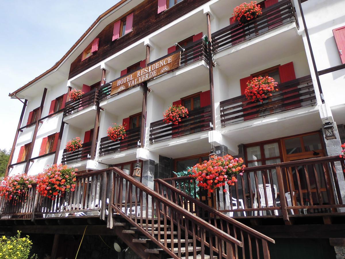 Hotel Residence Valverde Gressoney-la-Trinité Eksteriør bilde